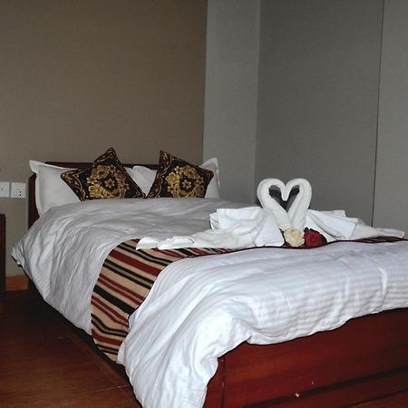 Hotel Immortal Inn Pokhara Ruang foto