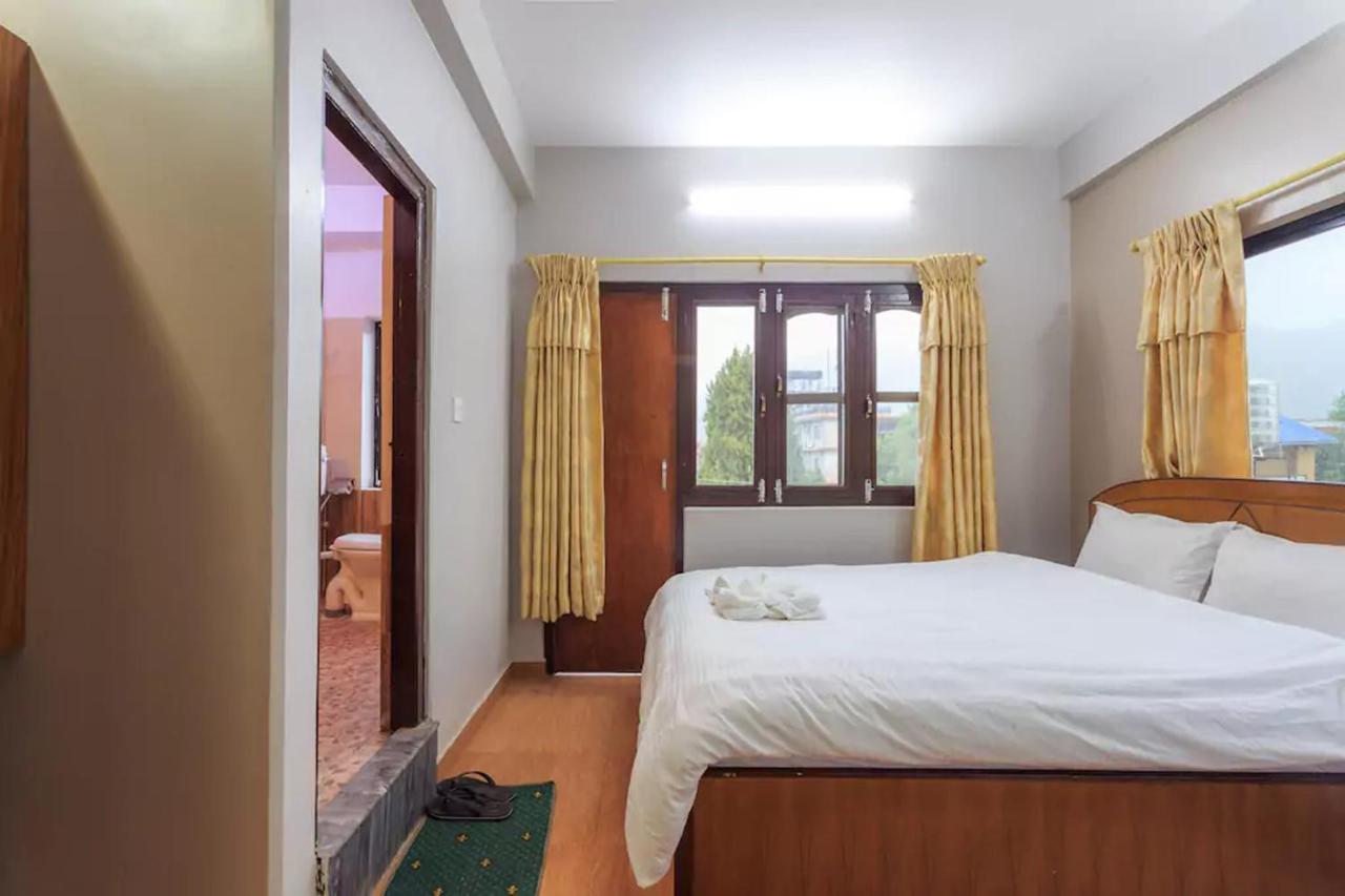 Hotel Immortal Inn Pokhara Bagian luar foto