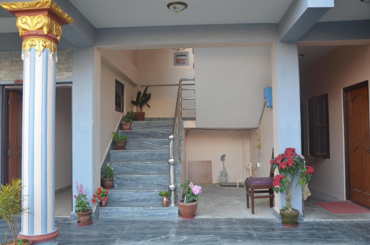 Hotel Immortal Inn Pokhara Bagian luar foto