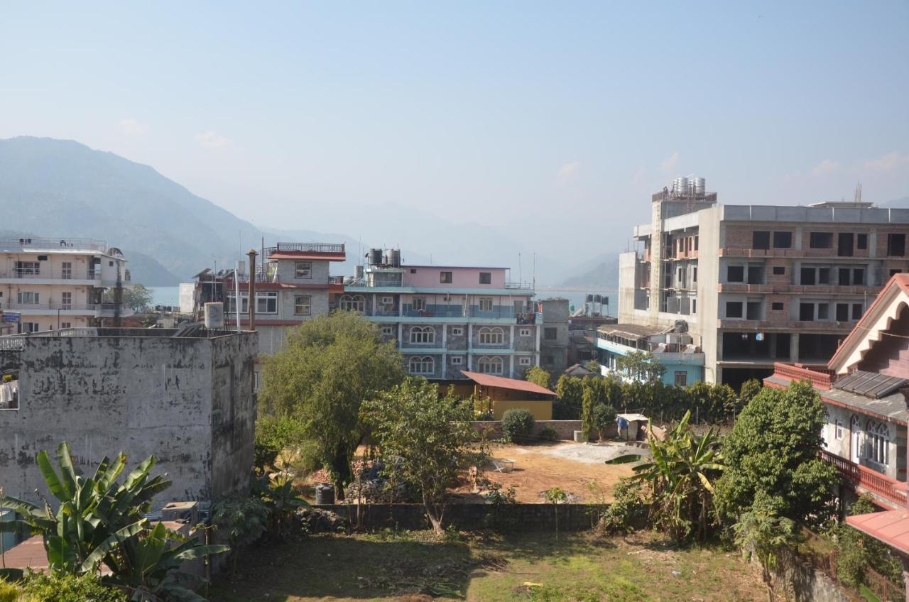 Hotel Immortal Inn Pokhara Bagian luar foto