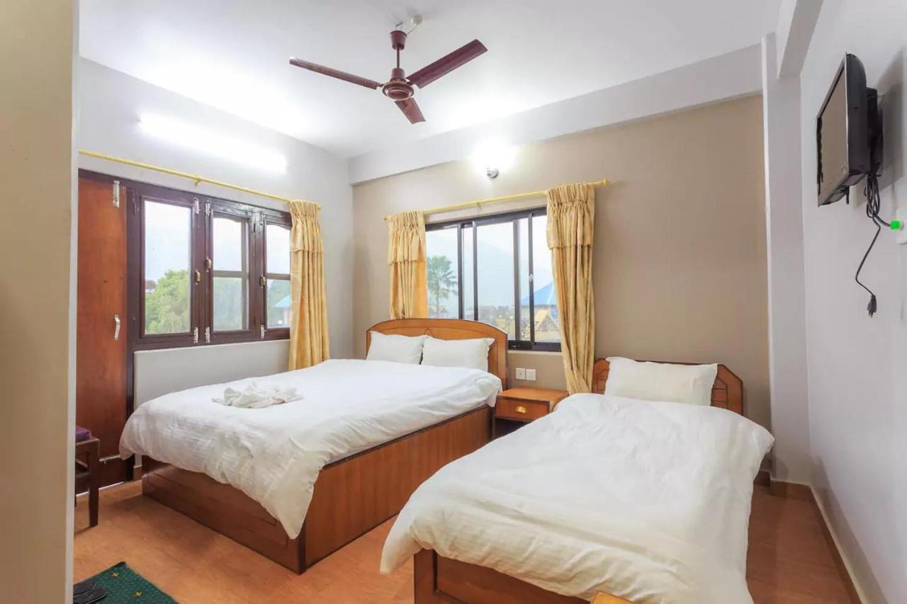 Hotel Immortal Inn Pokhara Bagian luar foto